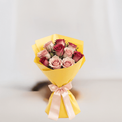 Summer Love - Flower Bouquet + Cake + Live Guitarist Performance - The Luxury Floret